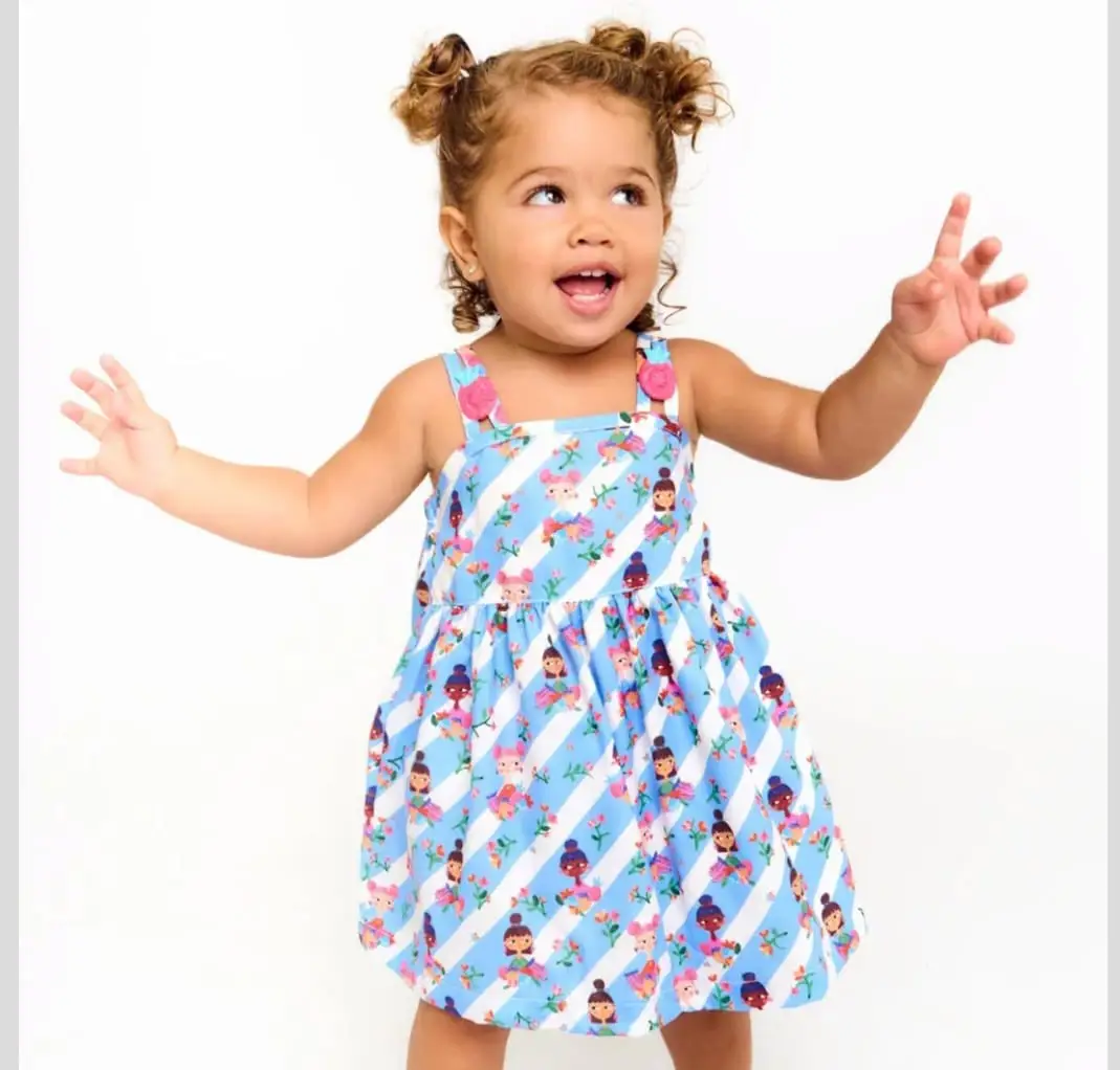 VESTIDO ALPHABETO CORES: BRANCO/AZUL 